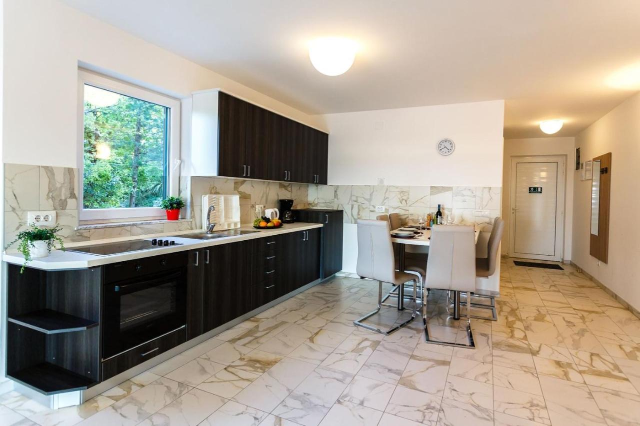 Apartments Adria マリンスカ エクステリア 写真
